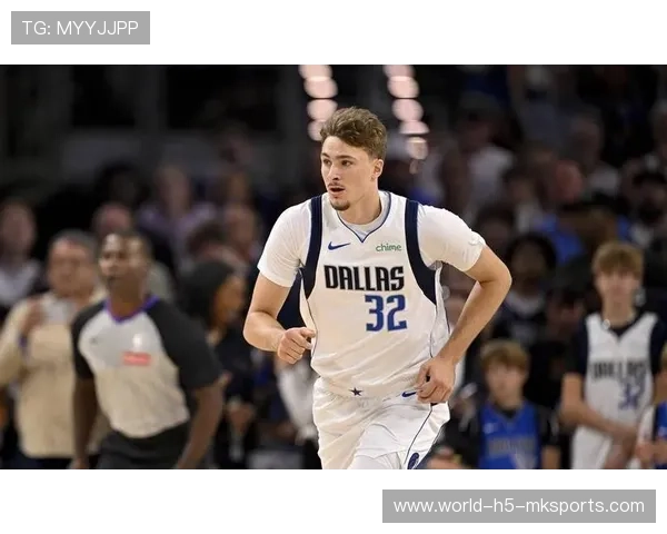 弗拉格单场35分高分表现：燃烧的篮球激情引爆全场